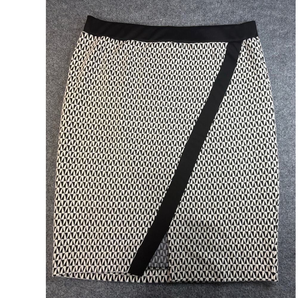 Black & White geometric pattern front elastic waist skirt Sz 18 Indigo Poppy